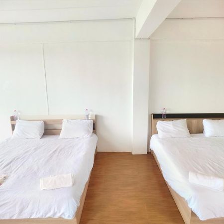 115 Townhouse Hotel Ban Khlong Krang Bagian luar foto